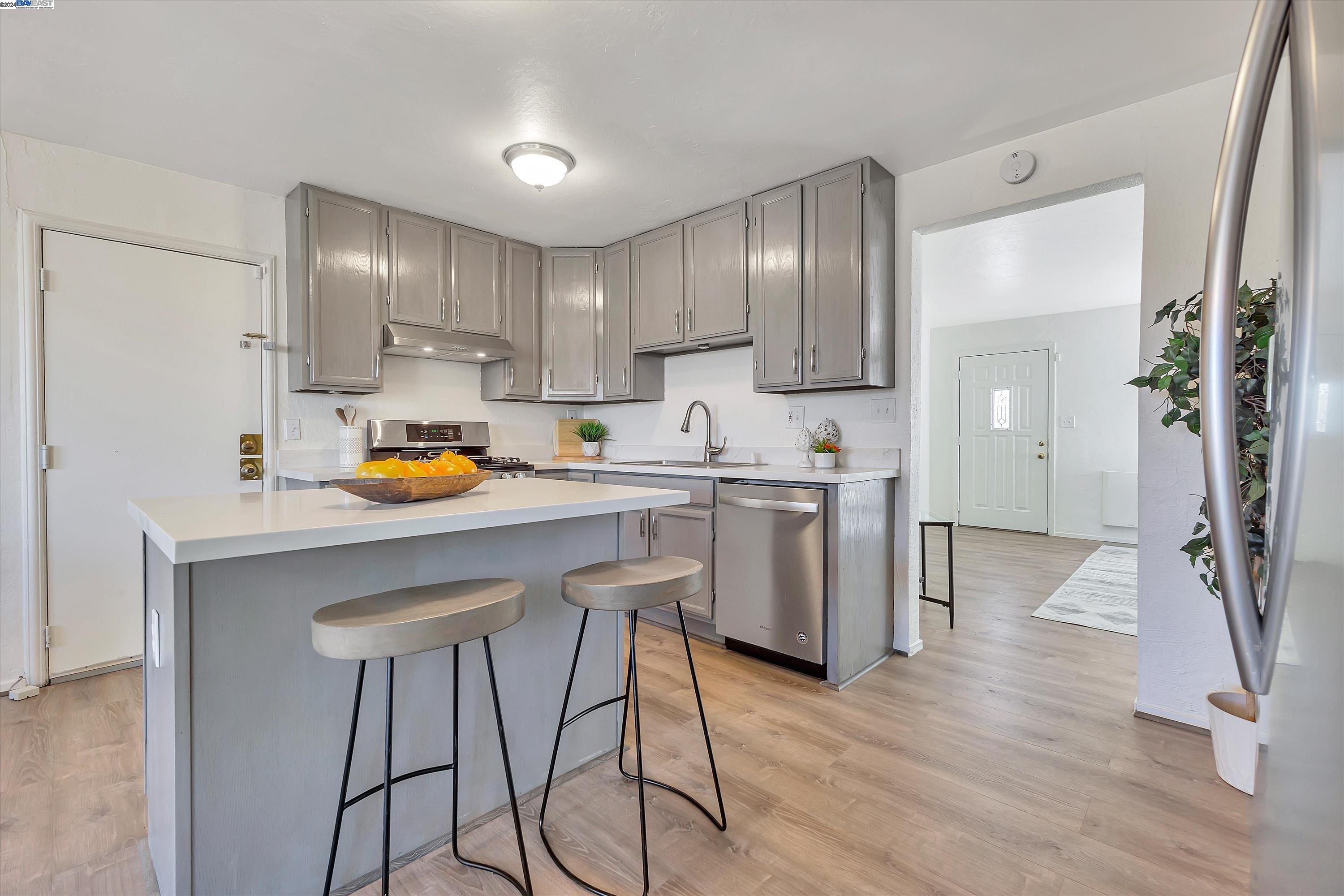 159 Victory Ave