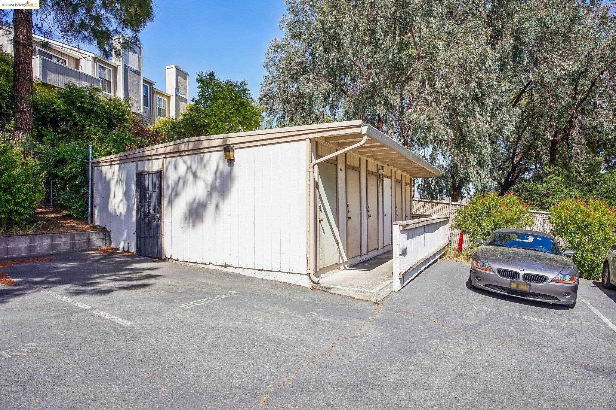 260 Chilpancingo Pkwy # 25