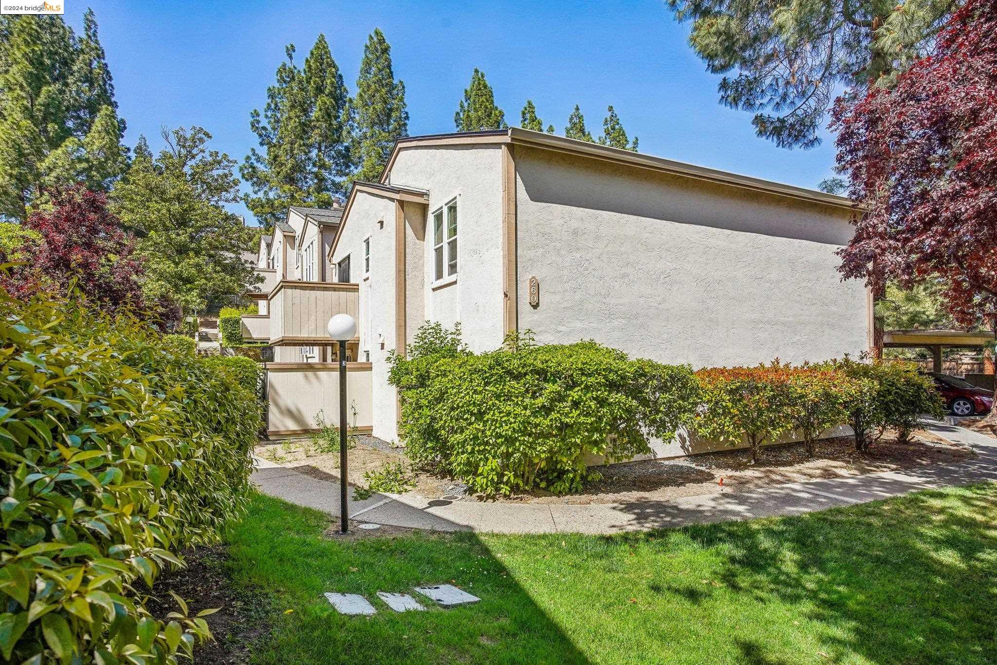 260 Chilpancingo Pkwy # 25