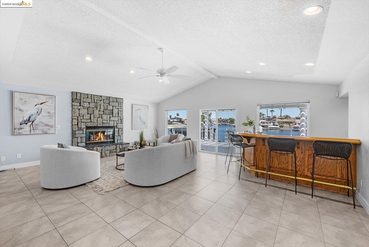 5631 Starboard Dr