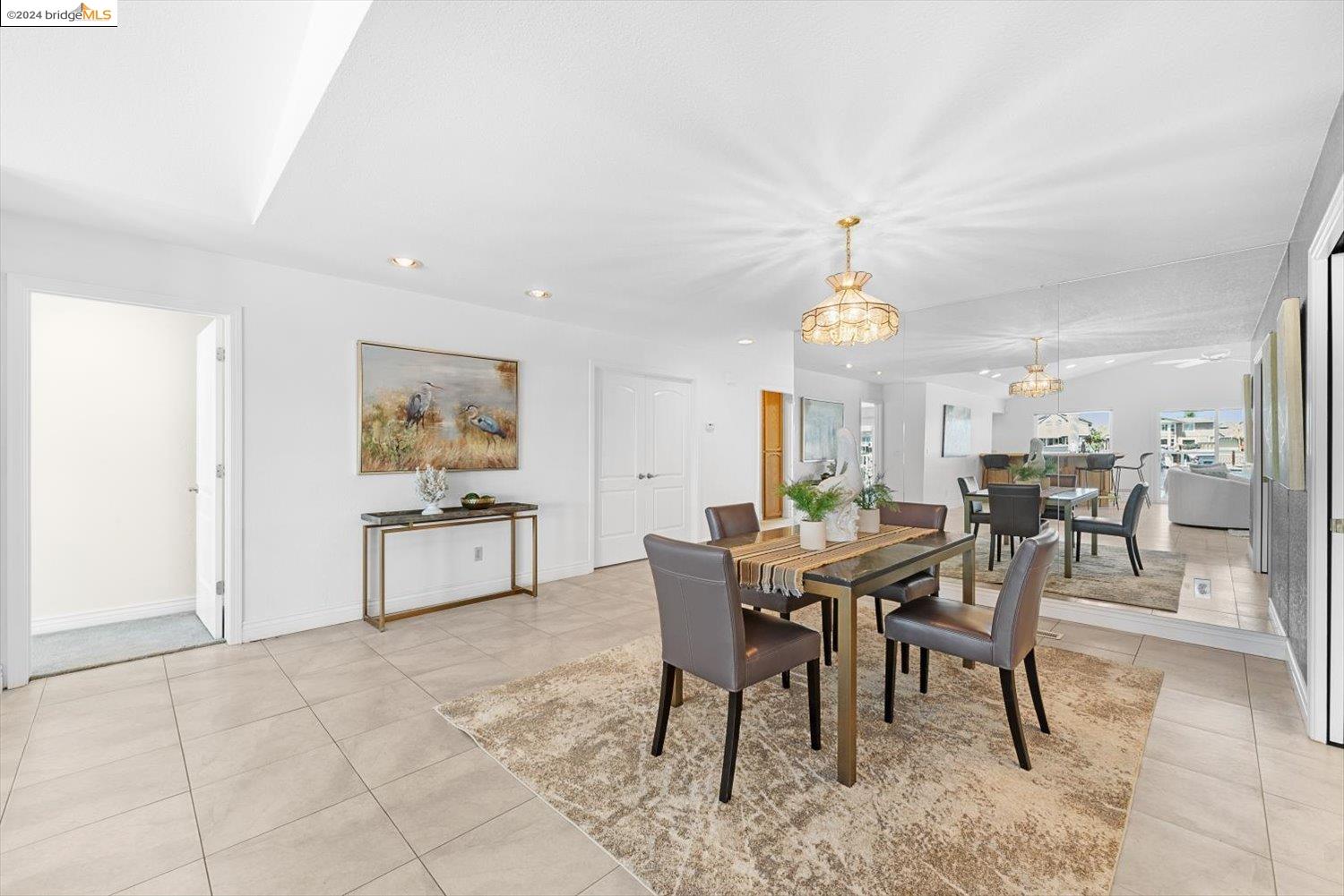 5631 Starboard Dr