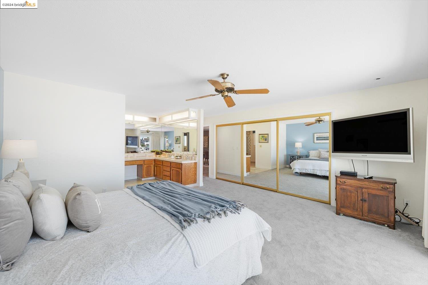 5631 Starboard Dr