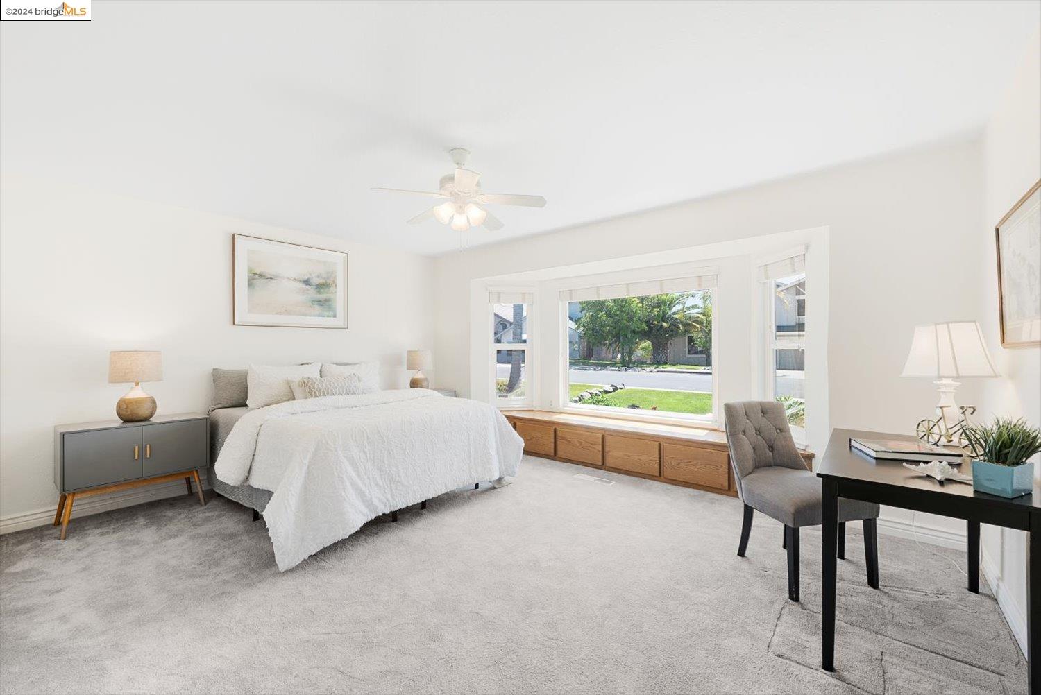 5631 Starboard Dr