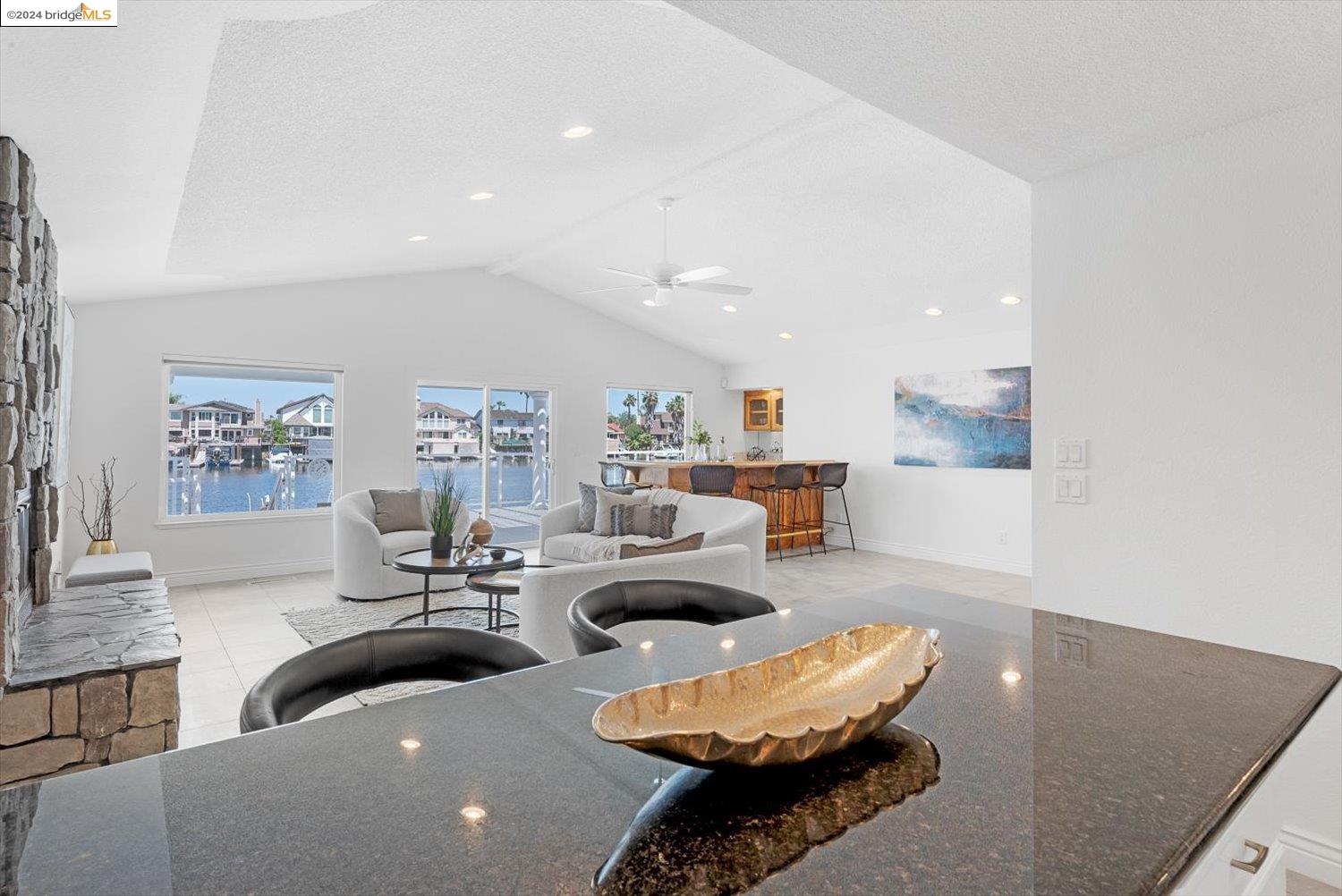 5631 Starboard Dr