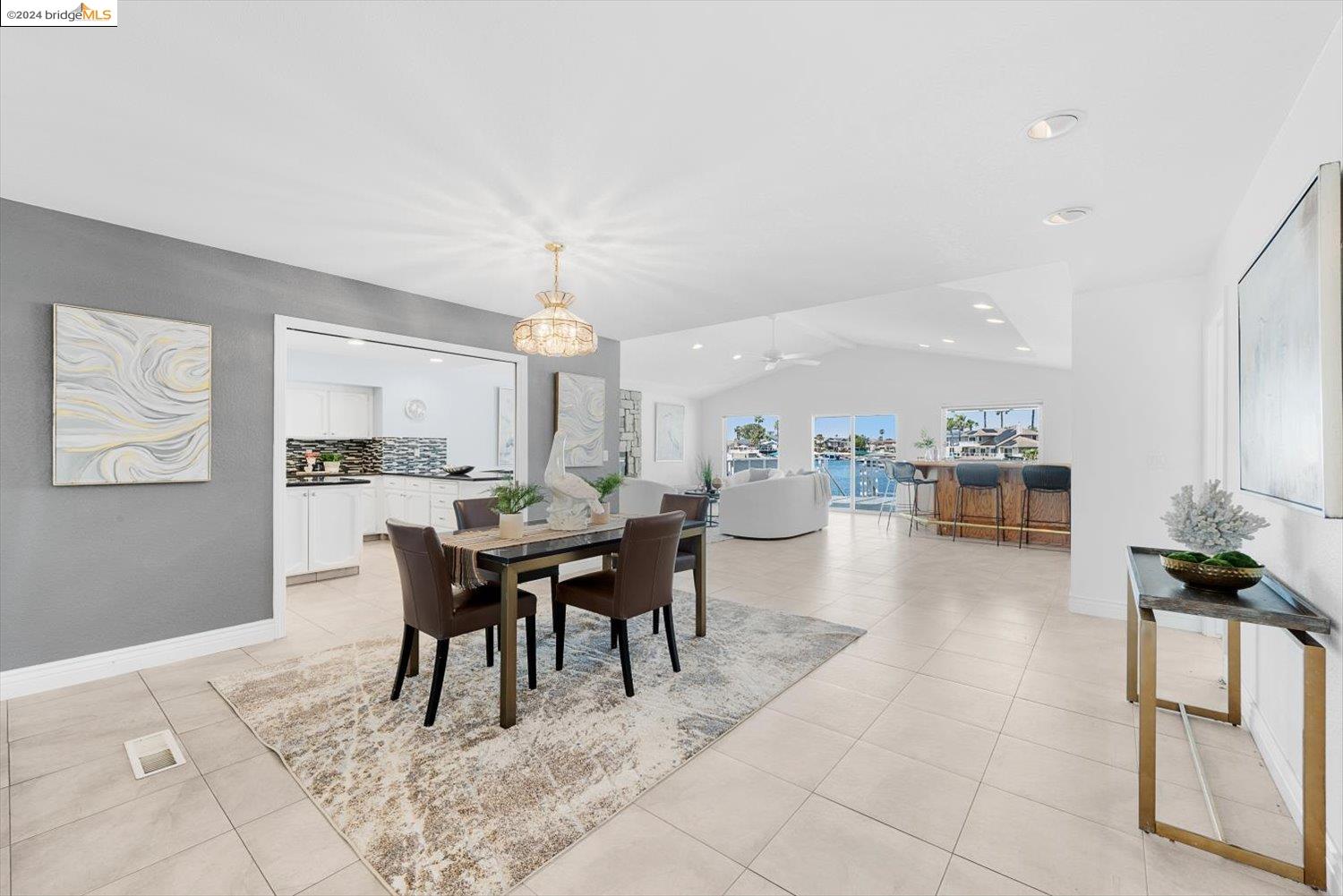 5631 Starboard Dr