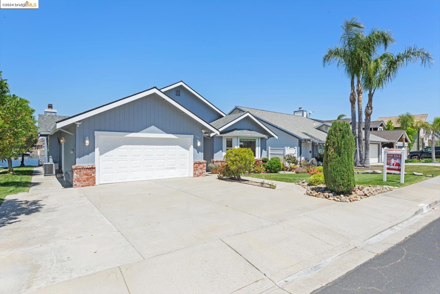 5631 Starboard Dr