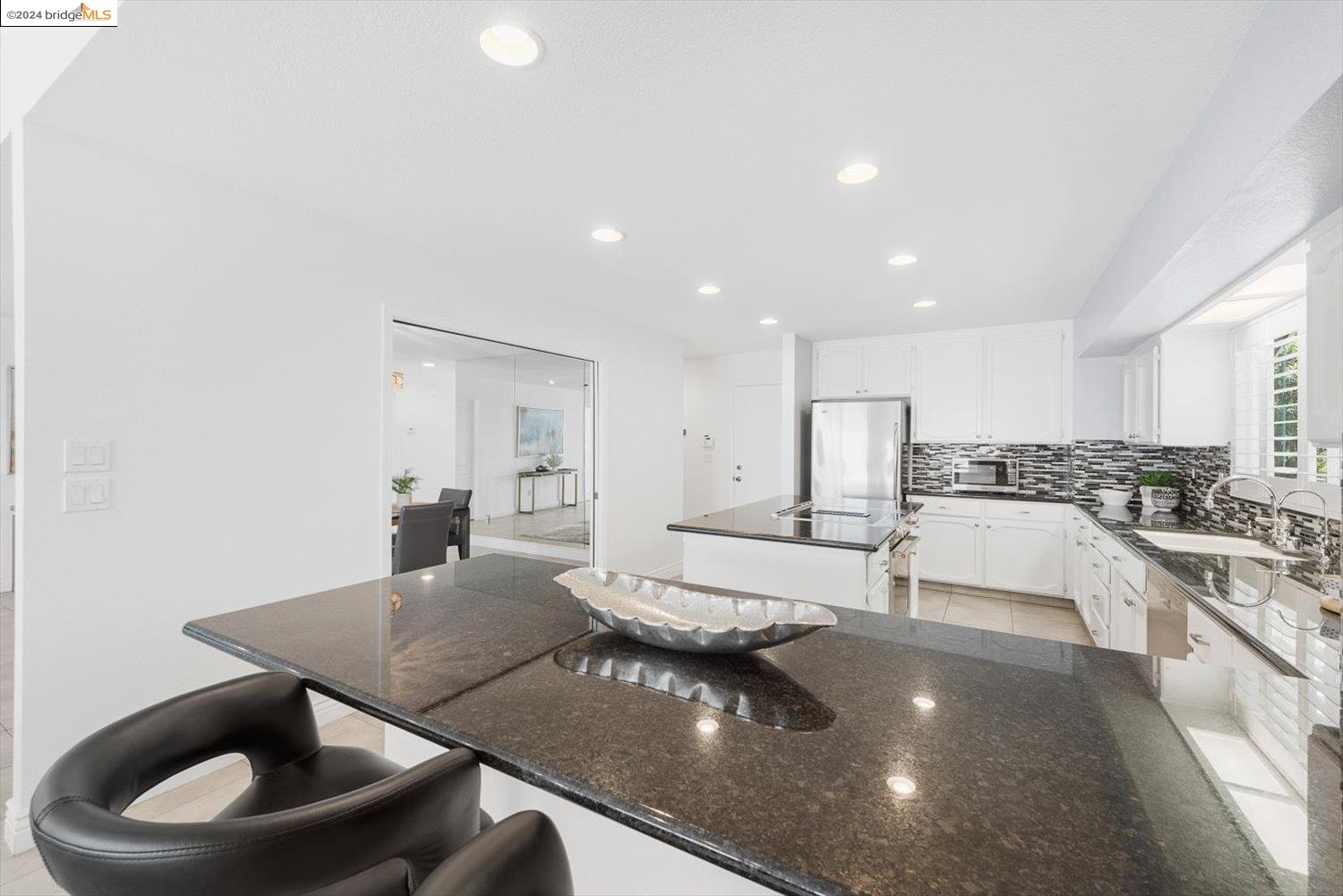 5631 Starboard Dr