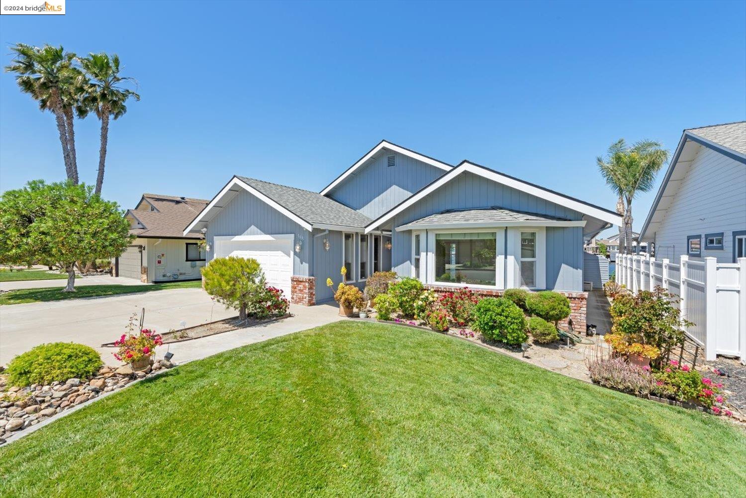 5631 Starboard Dr