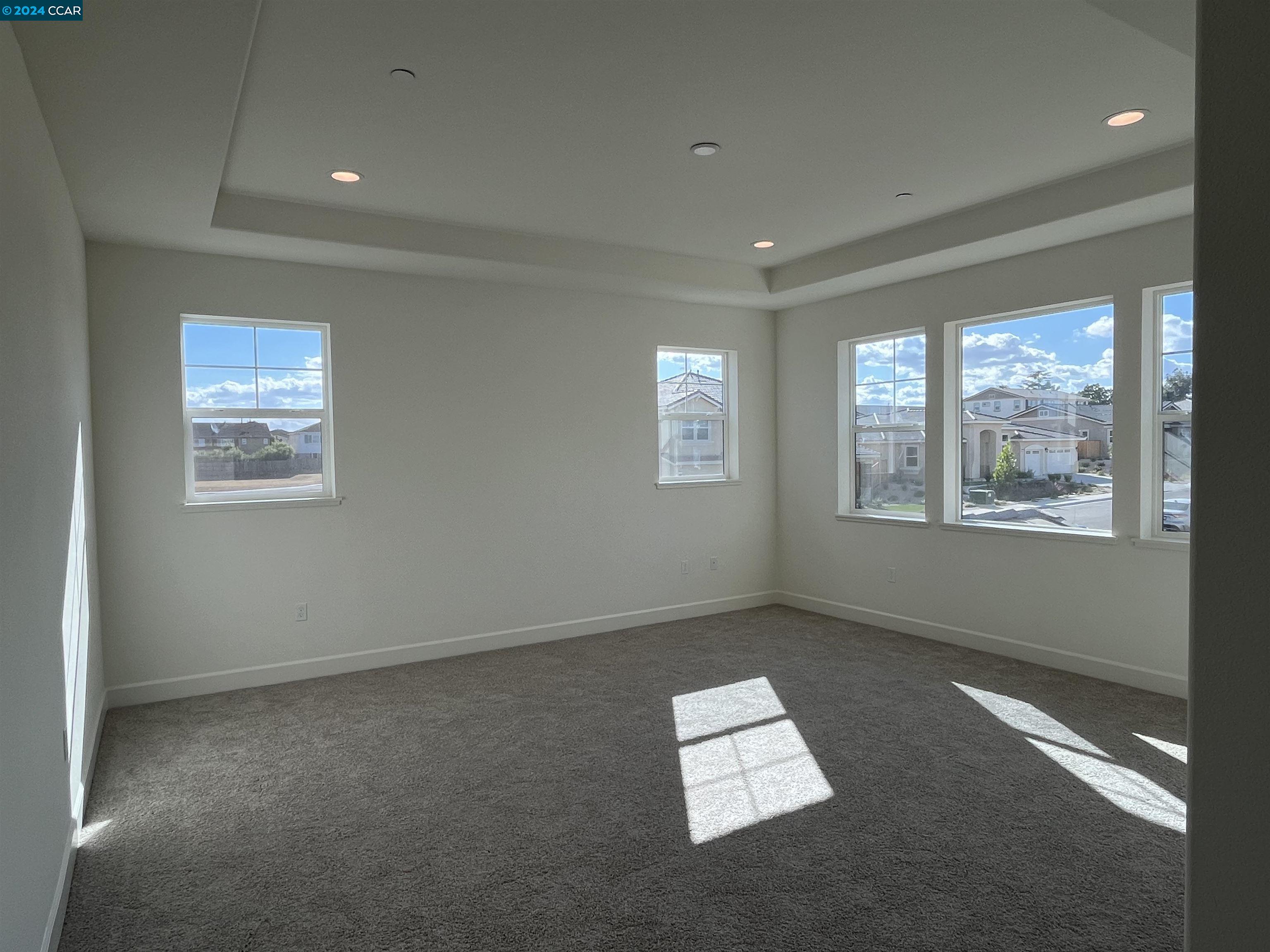 11 Grapevine Ct