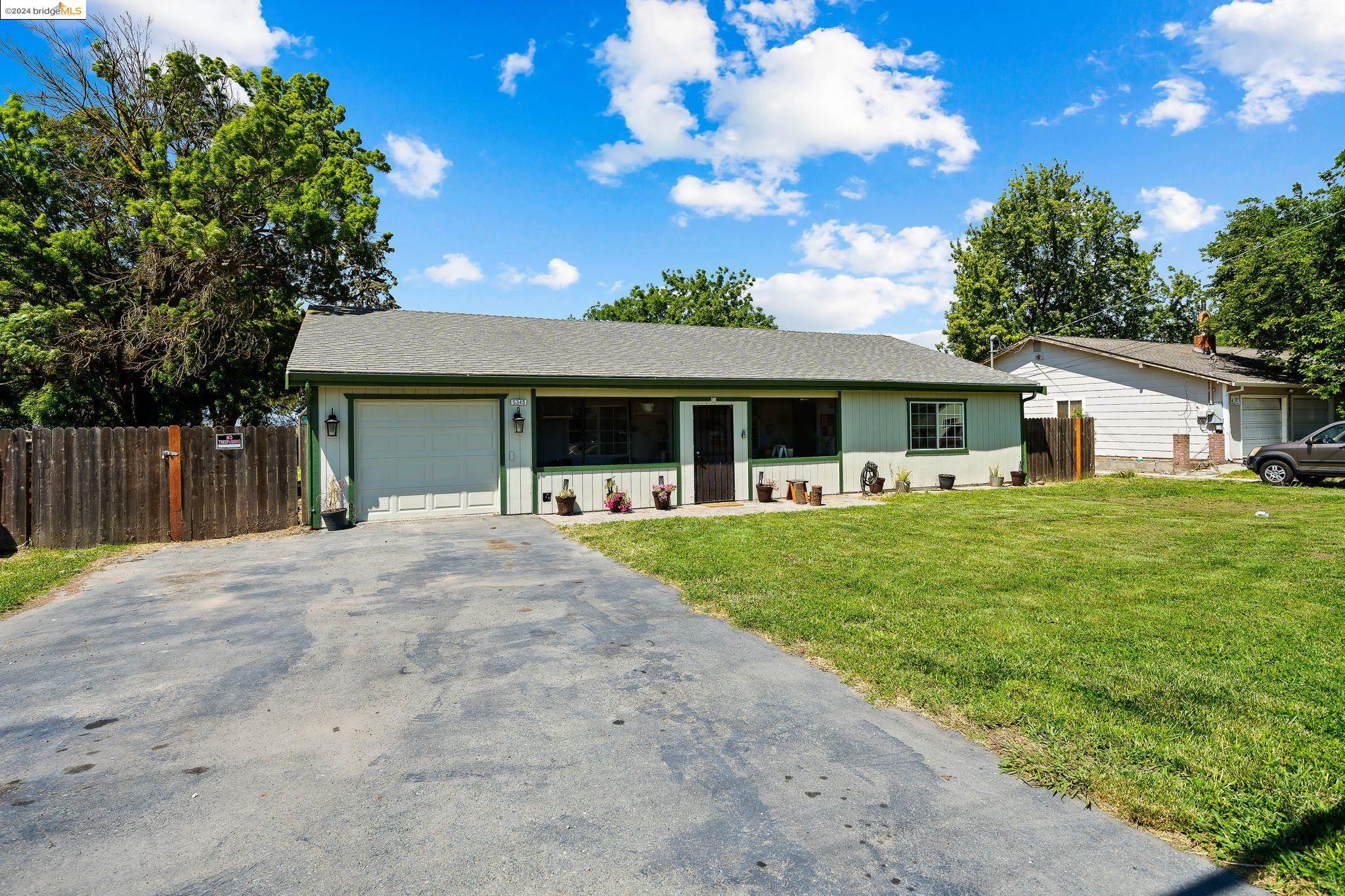 5345 Sandmound Blvd