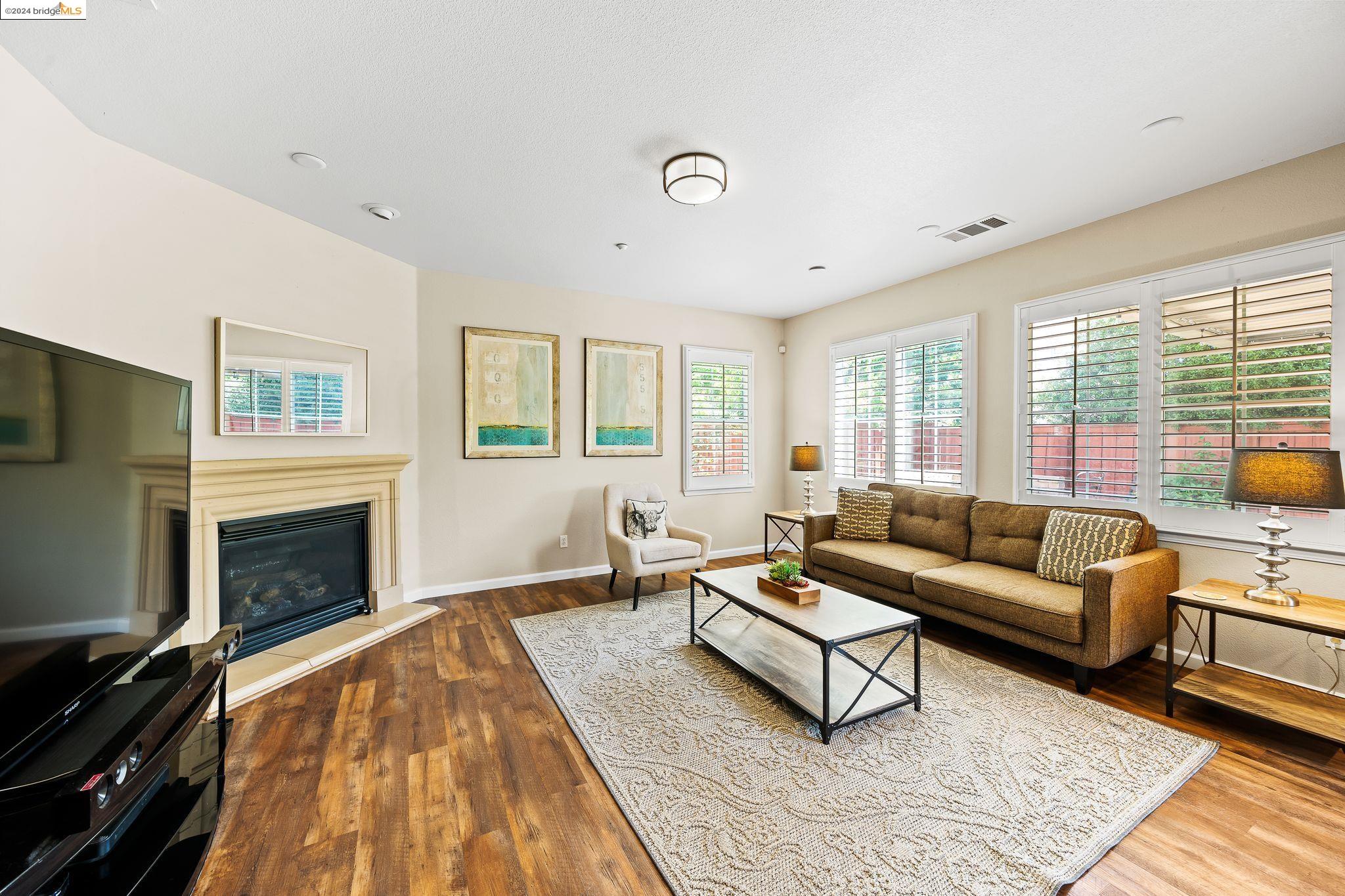 1177 Pimento Dr