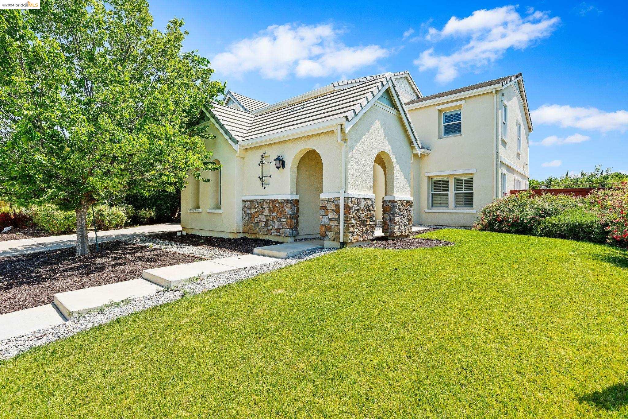 1177 Pimento Dr