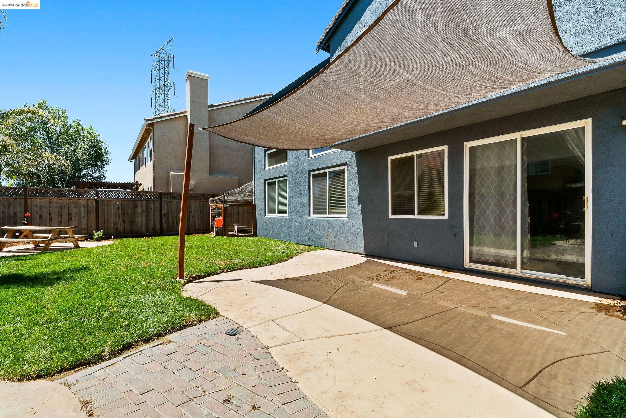 632 Cambridge Ct