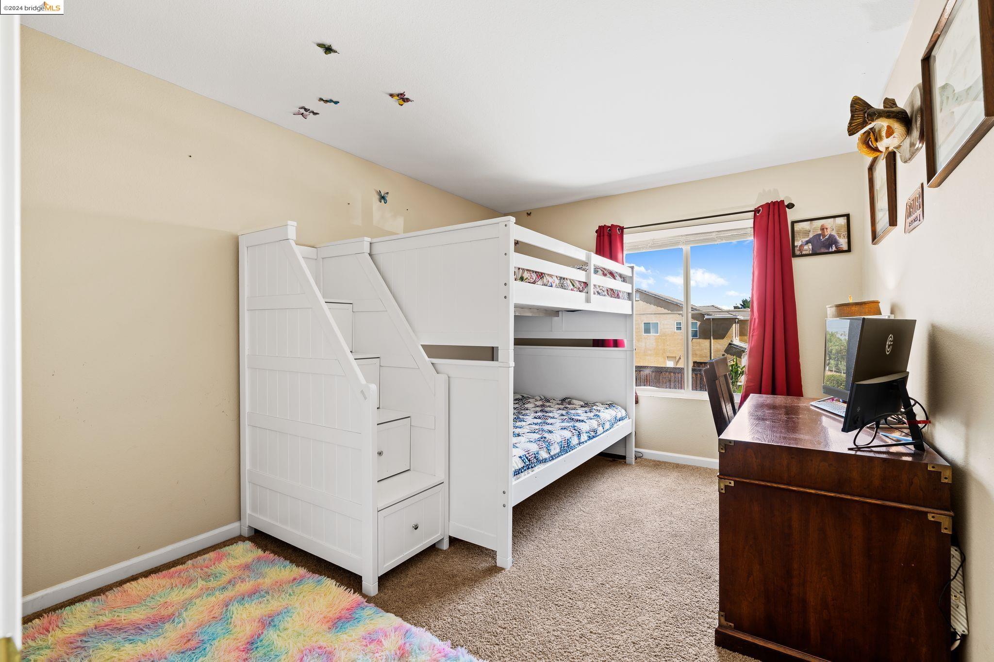 632 Cambridge Ct