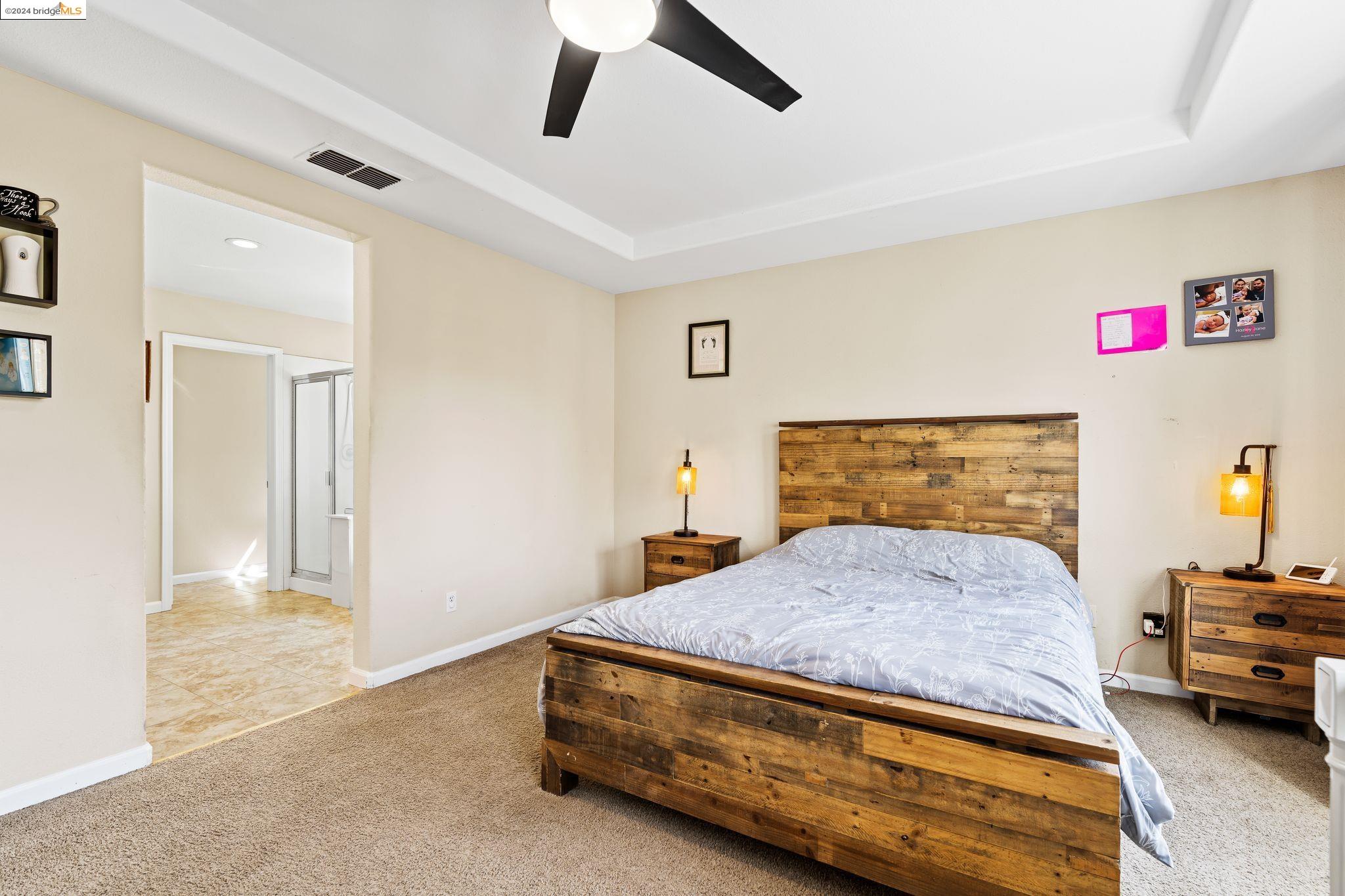 632 Cambridge Ct