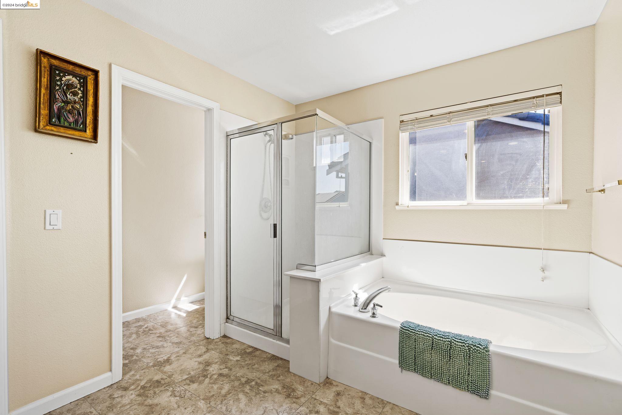 632 Cambridge Ct