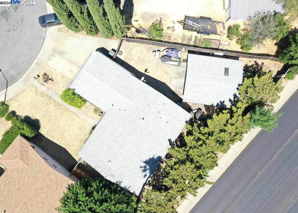 2169 El Seco Way