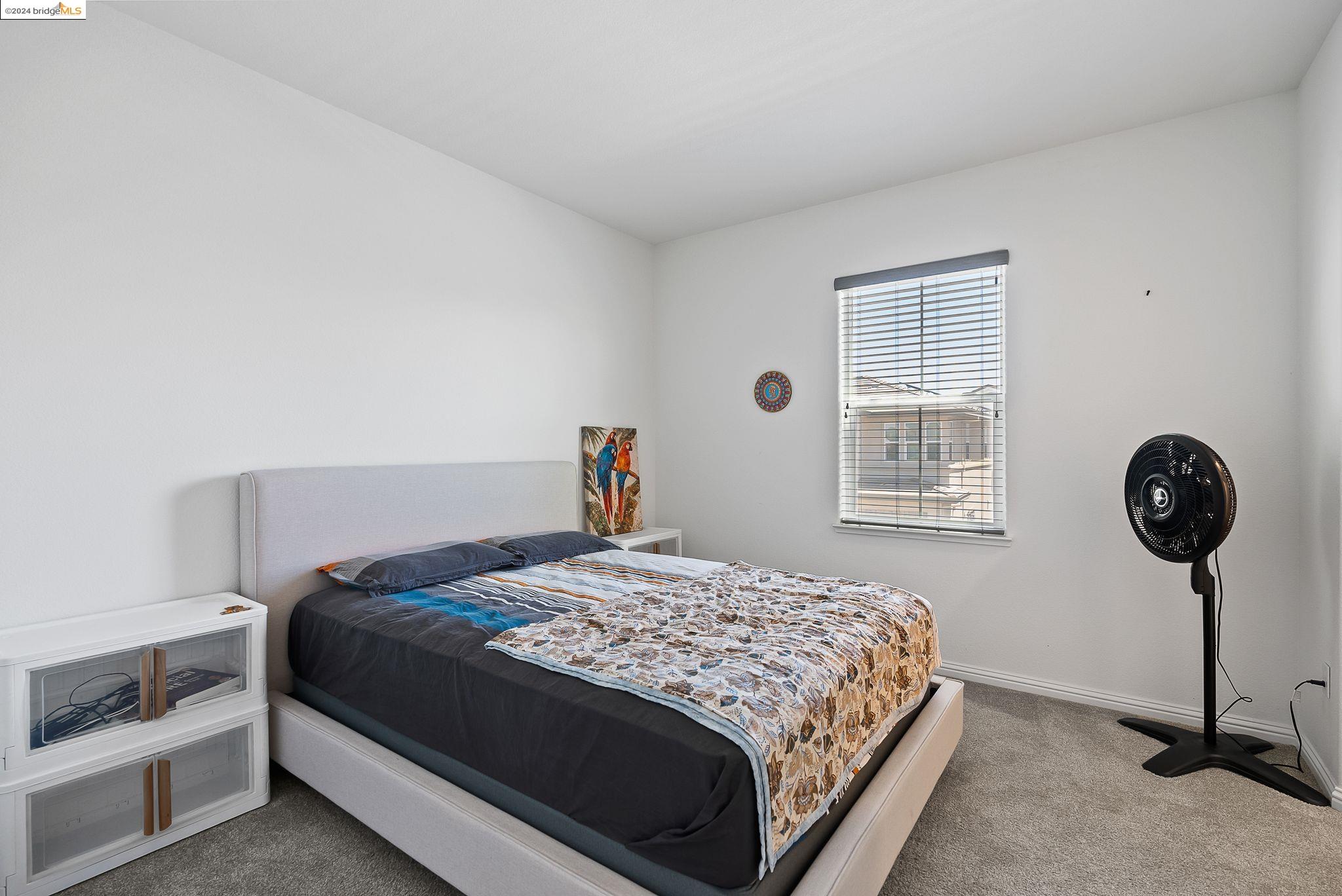 86 Kestral Way