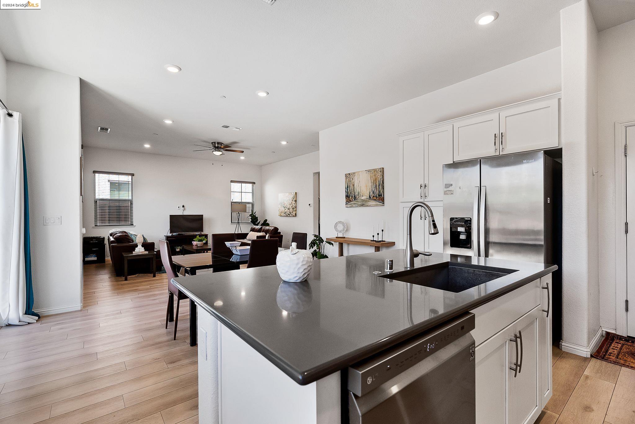 86 Kestral Way