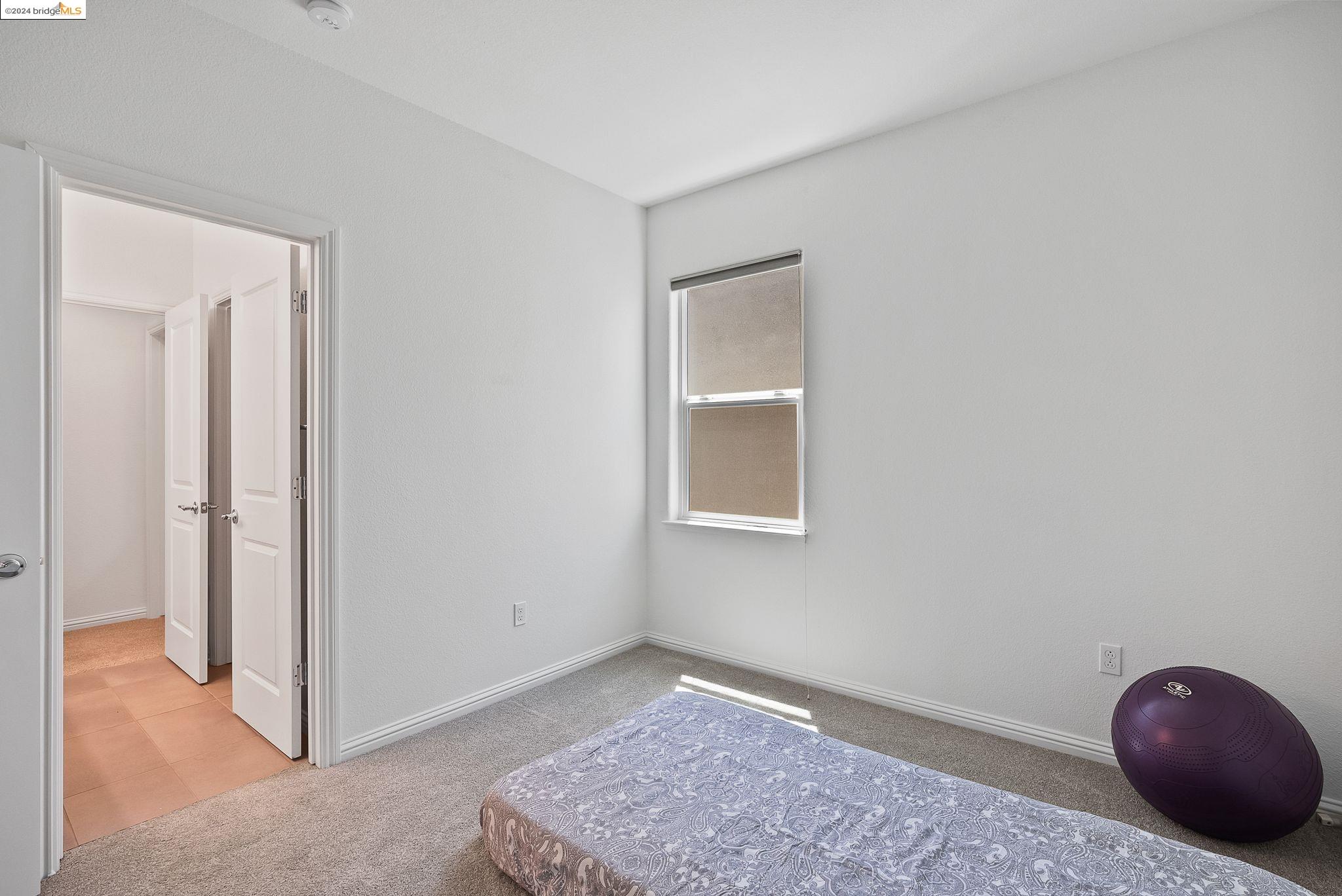 86 Kestral Way