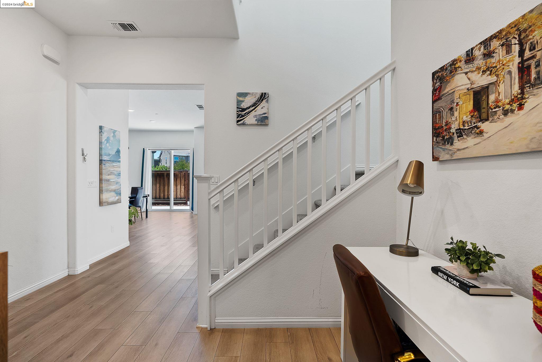 86 Kestral Way