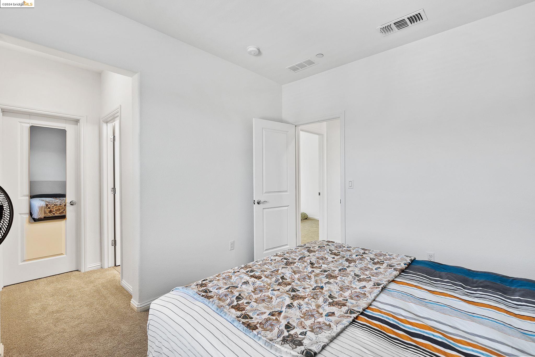 86 Kestral Way