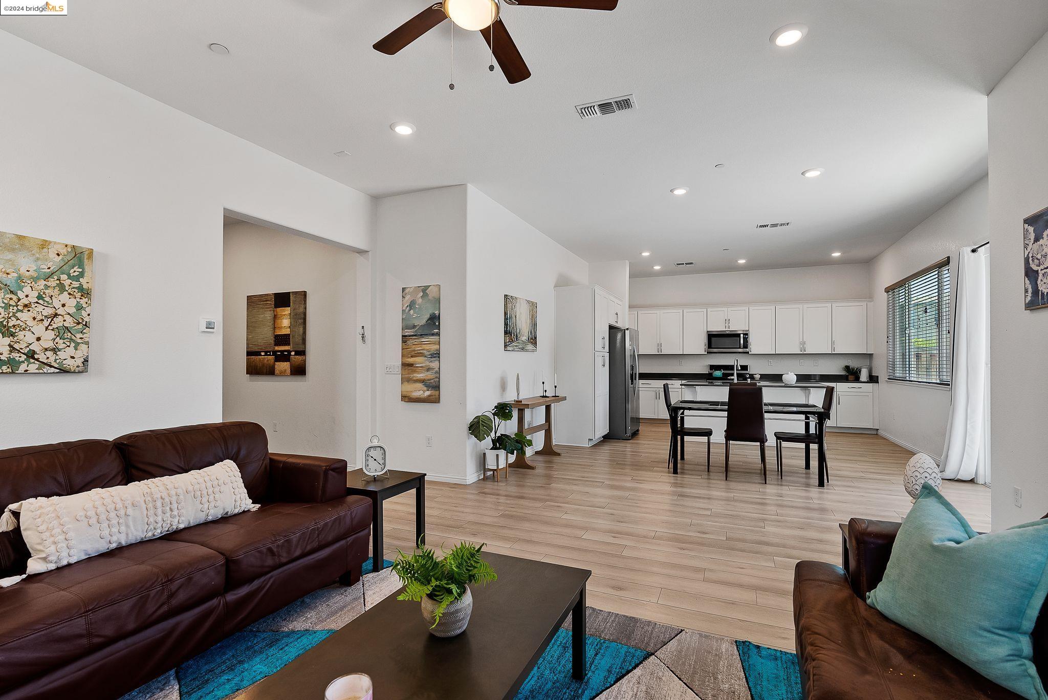 86 Kestral Way