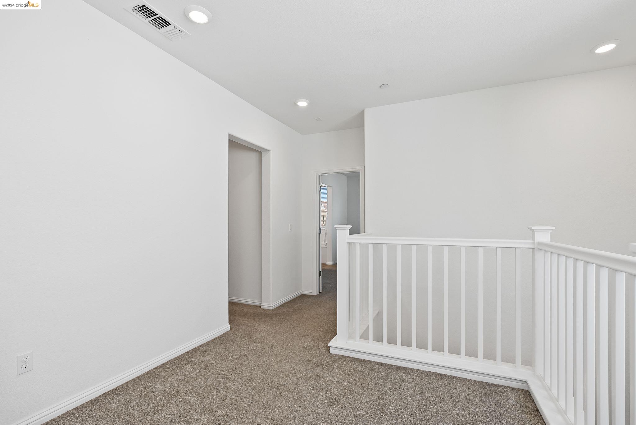 86 Kestral Way
