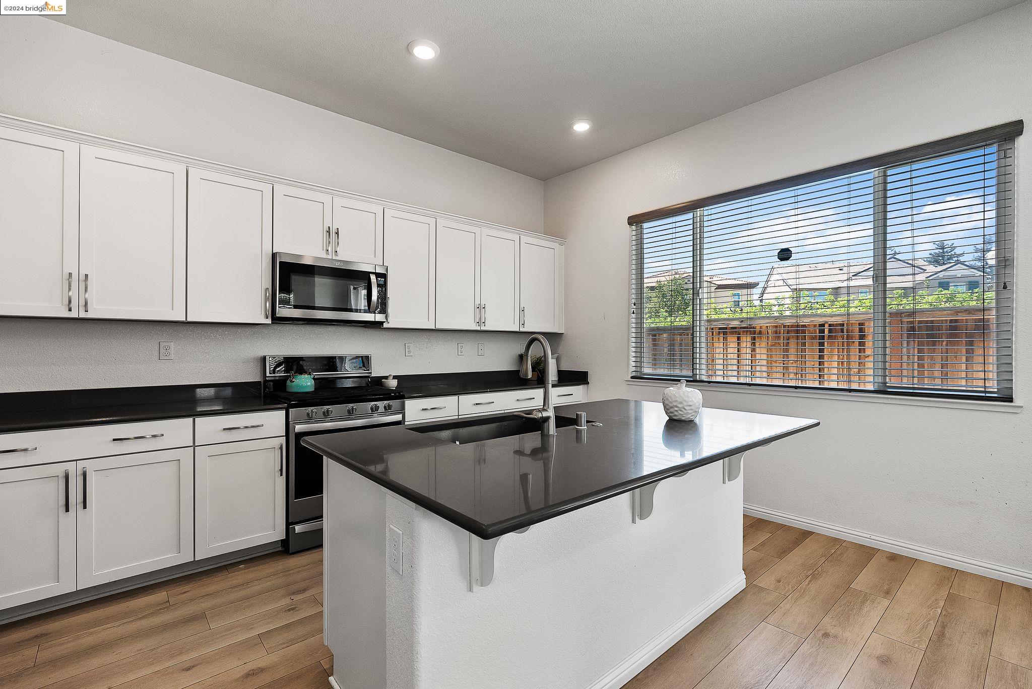 86 Kestral Way