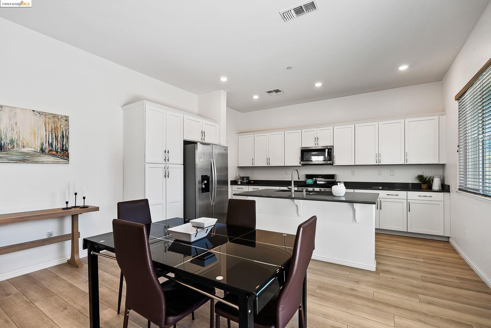86 Kestral Way