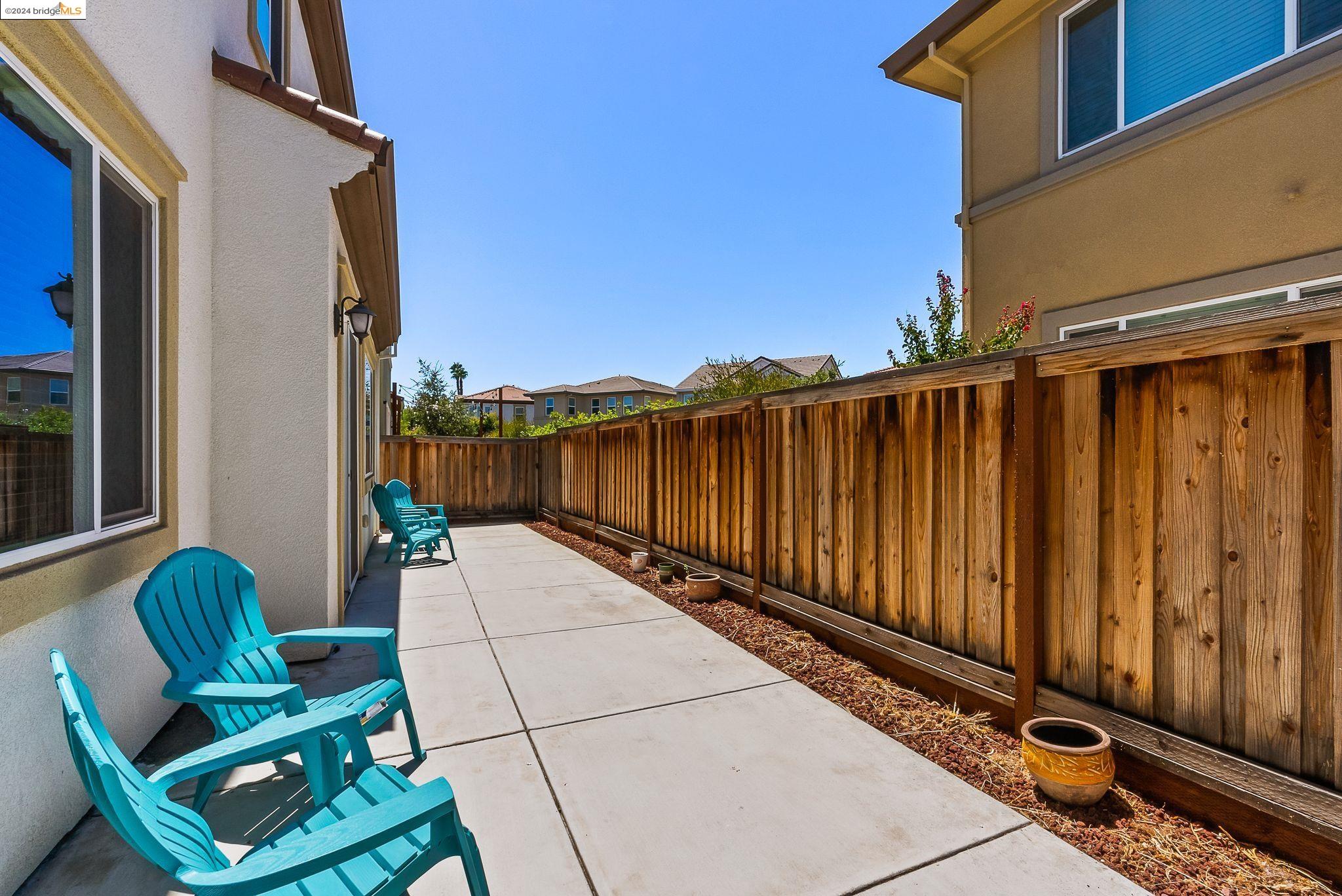 86 Kestral Way