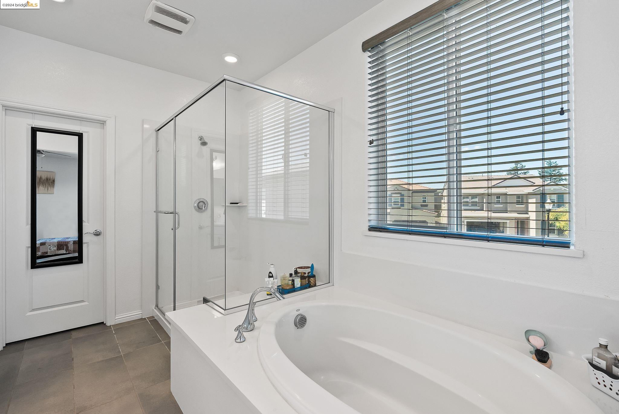86 Kestral Way