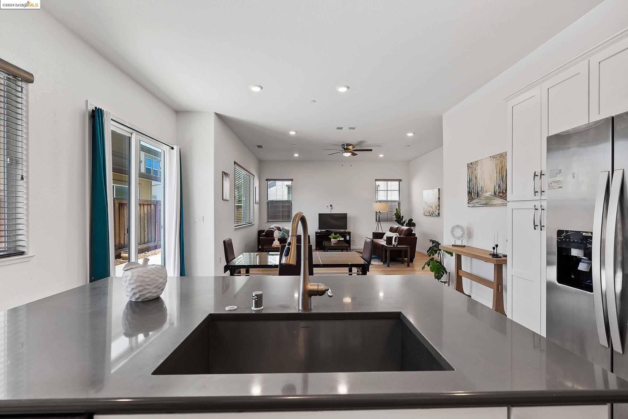 86 Kestral Way