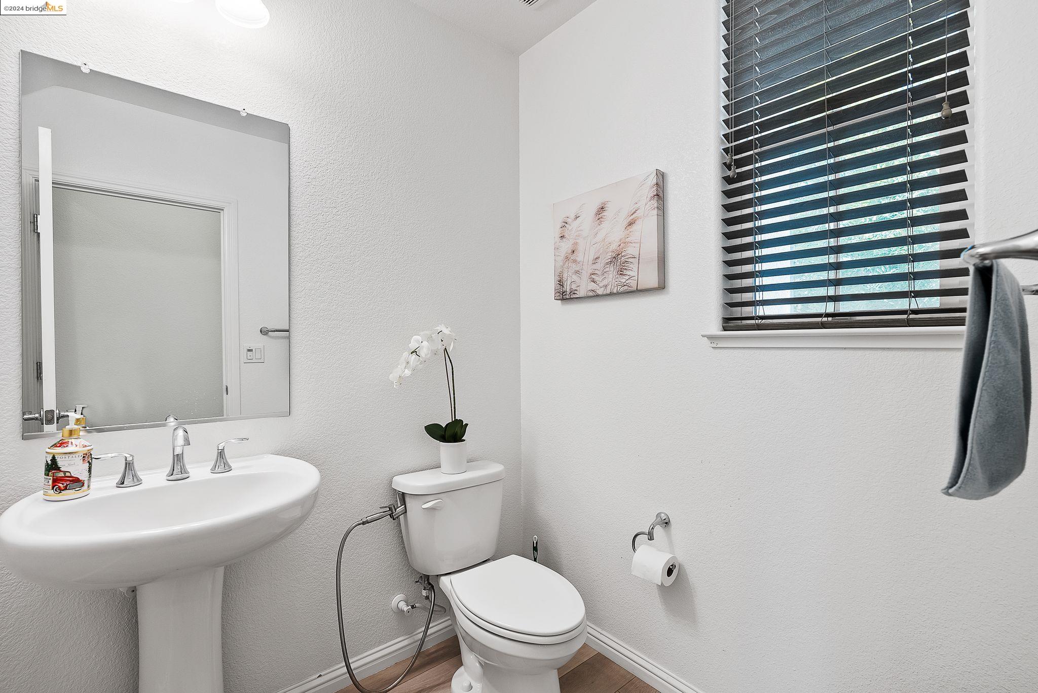 86 Kestral Way