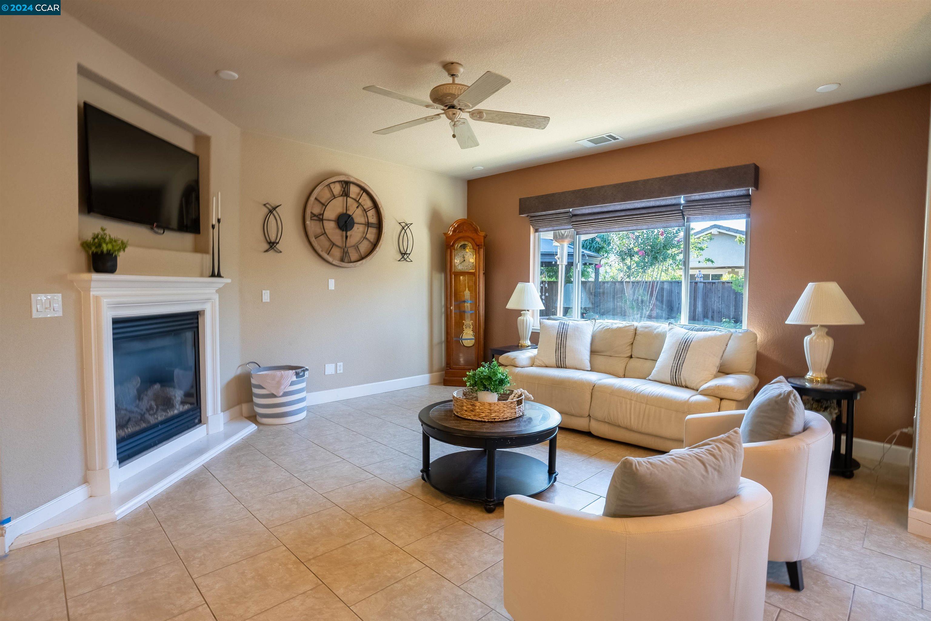 2260 Eastport Drive