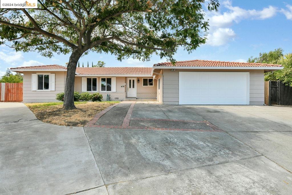 4178 Stephanie Way