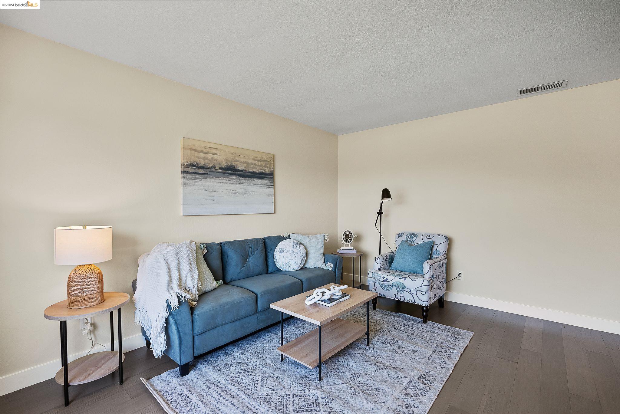2335 Bluebell Dr