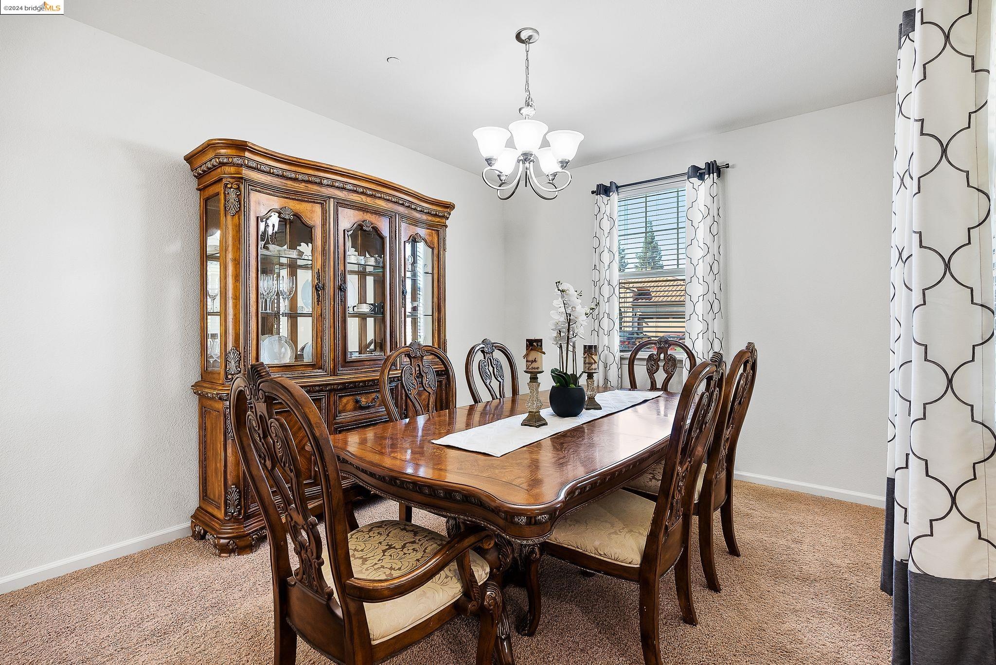 1112 Lavender Dr
