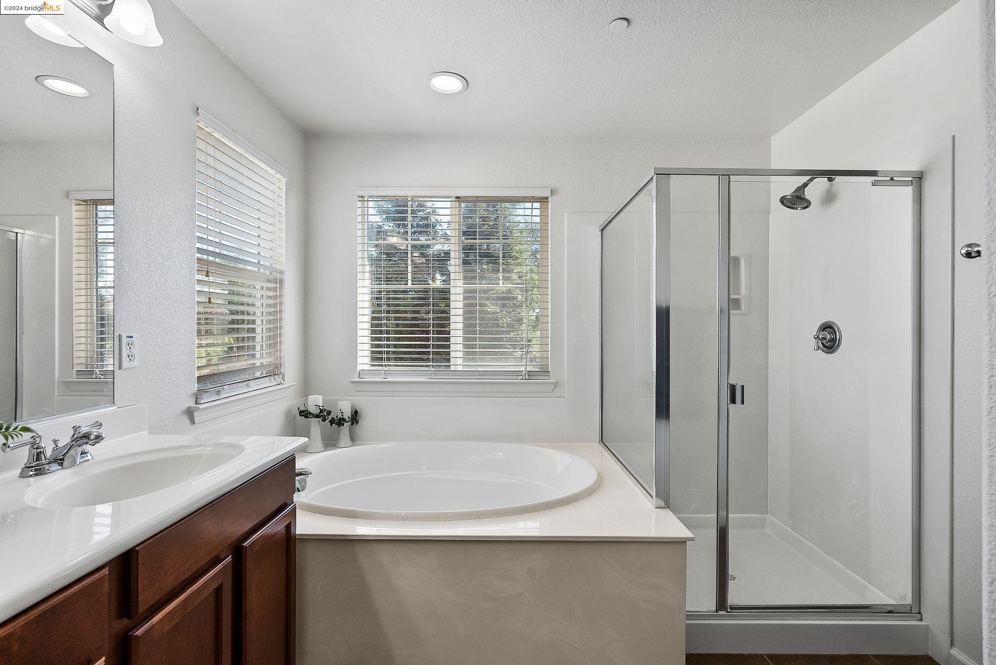 1112 Lavender Dr