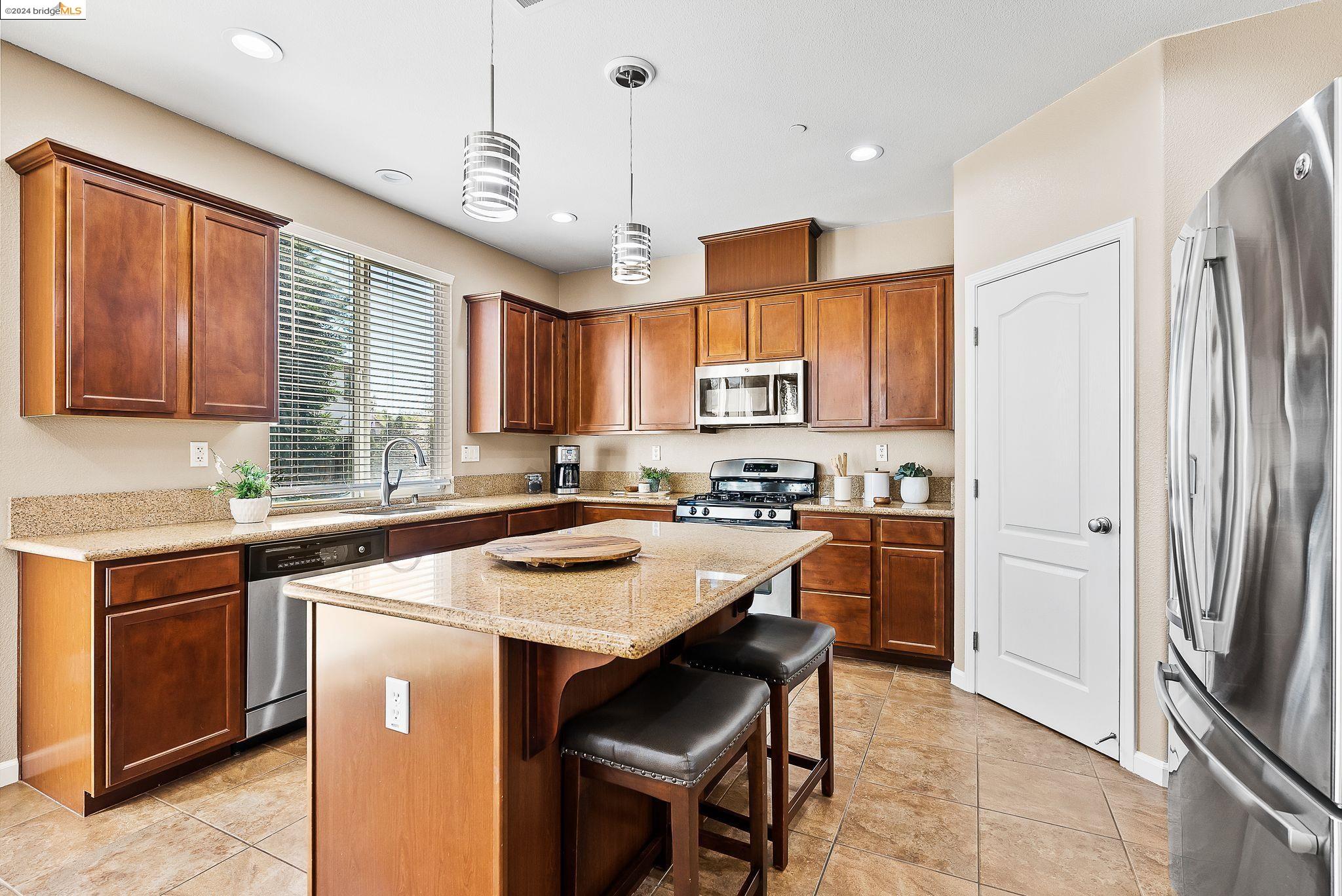 1112 Lavender Dr