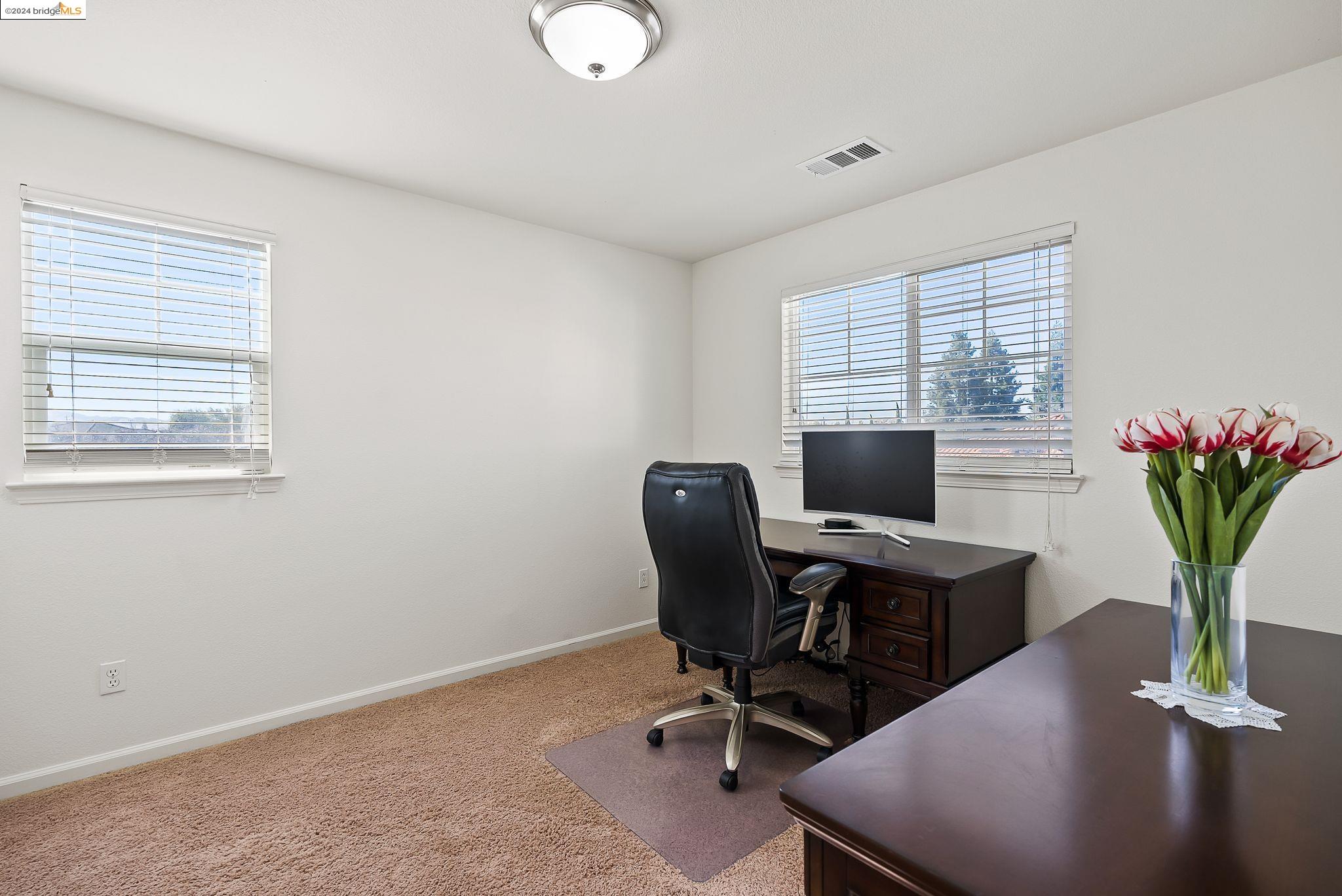 1112 Lavender Dr