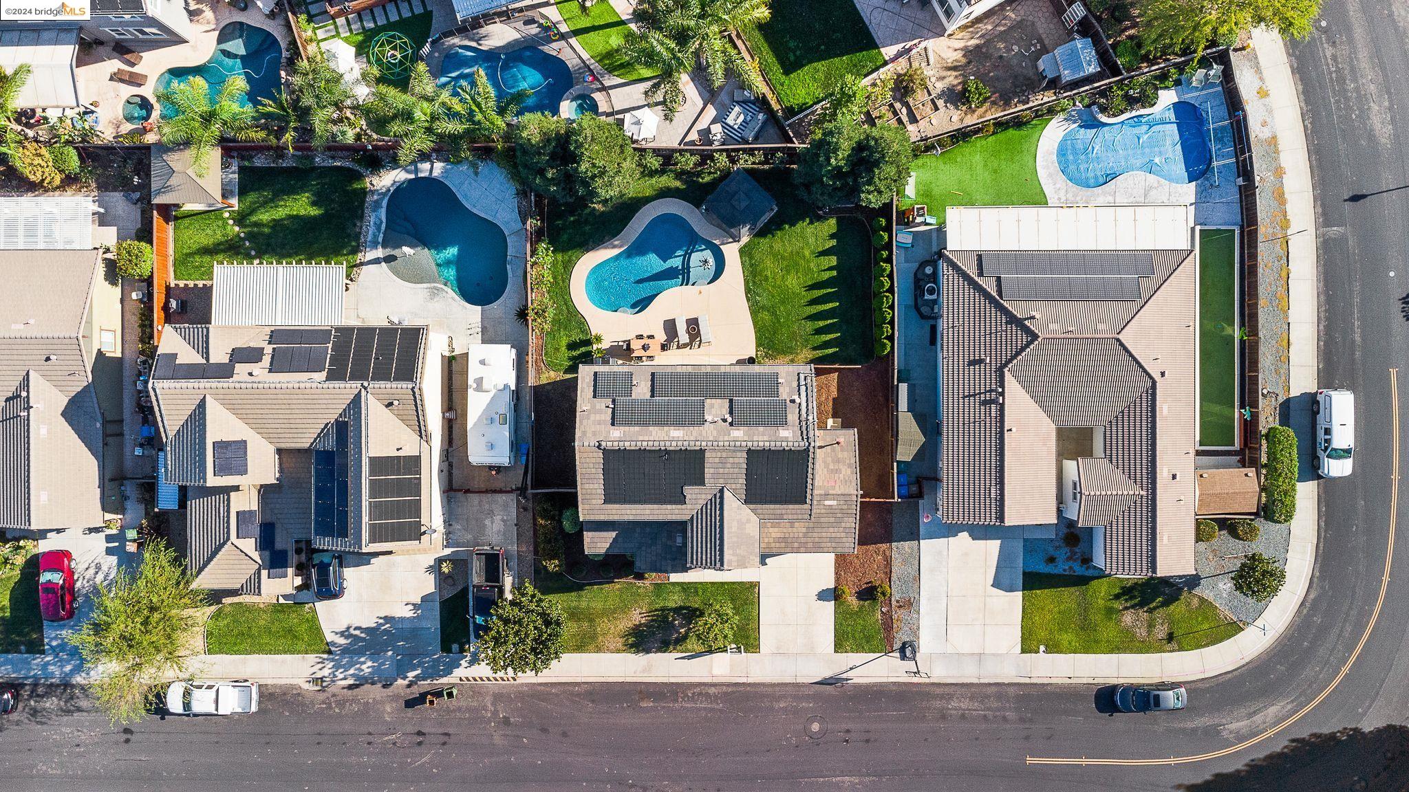 1112 Lavender Dr