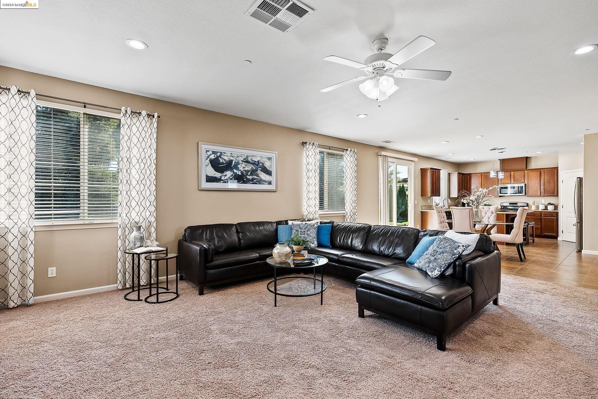 1112 Lavender Dr