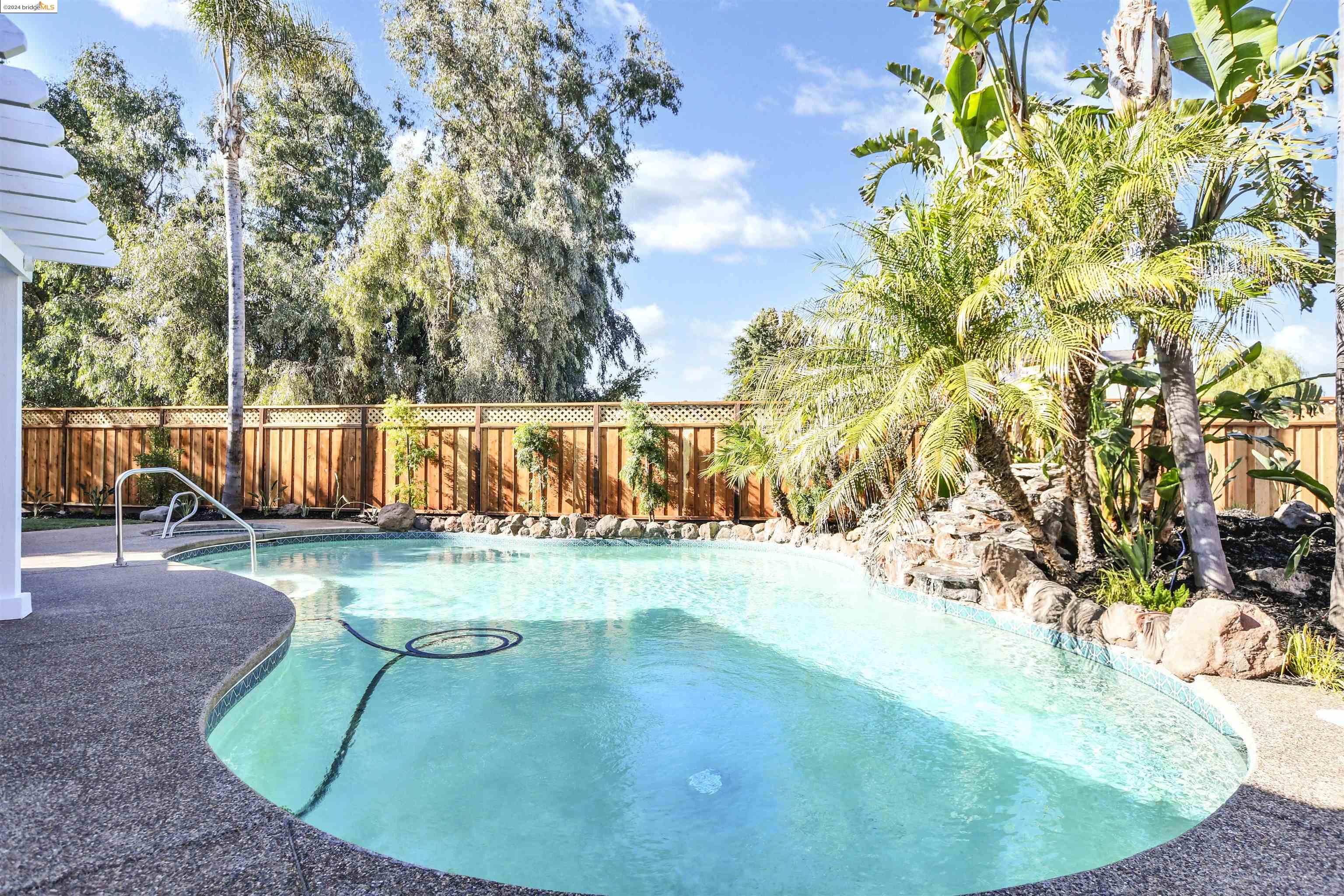 4149 N Anchor Court