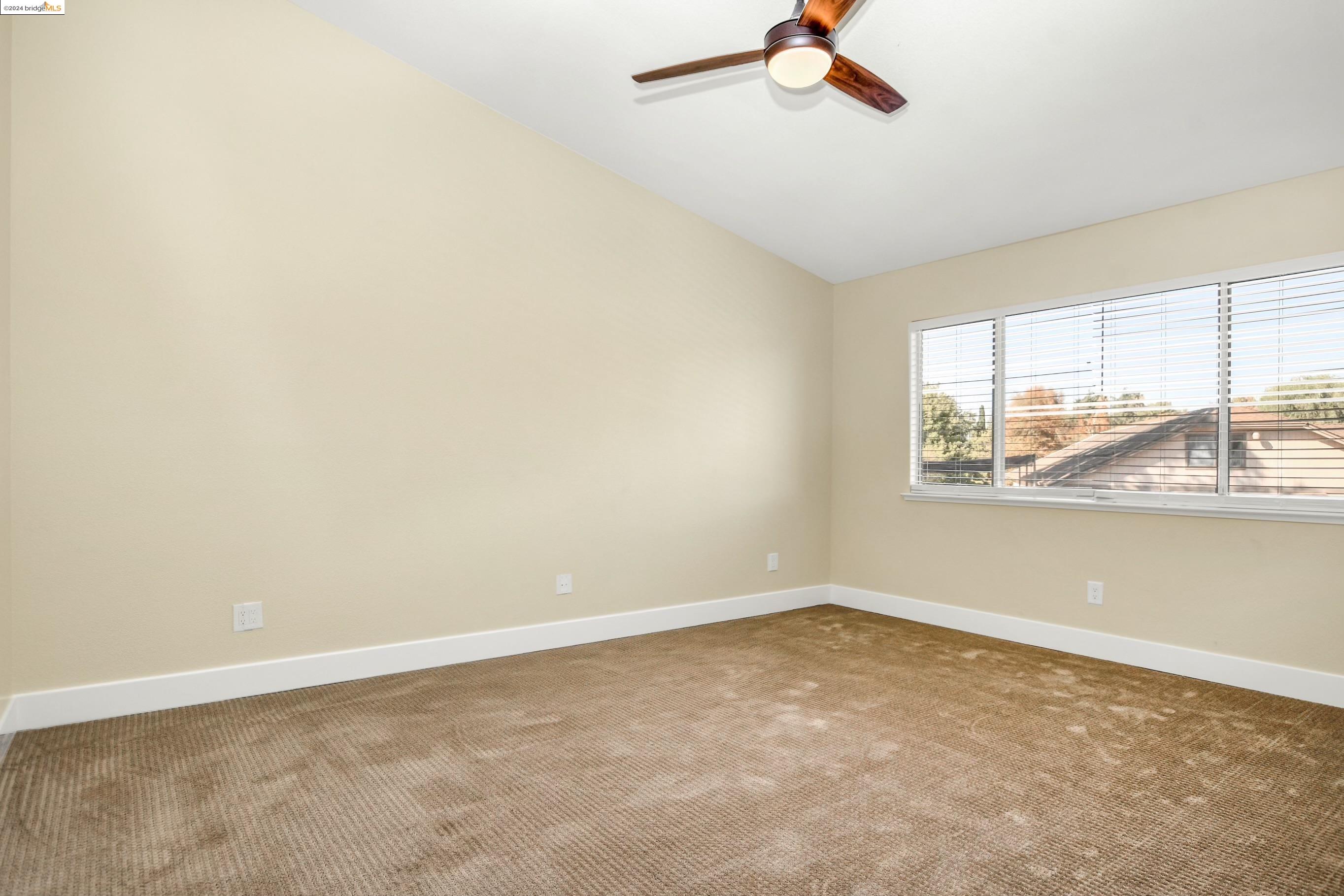 4149 N Anchor Court