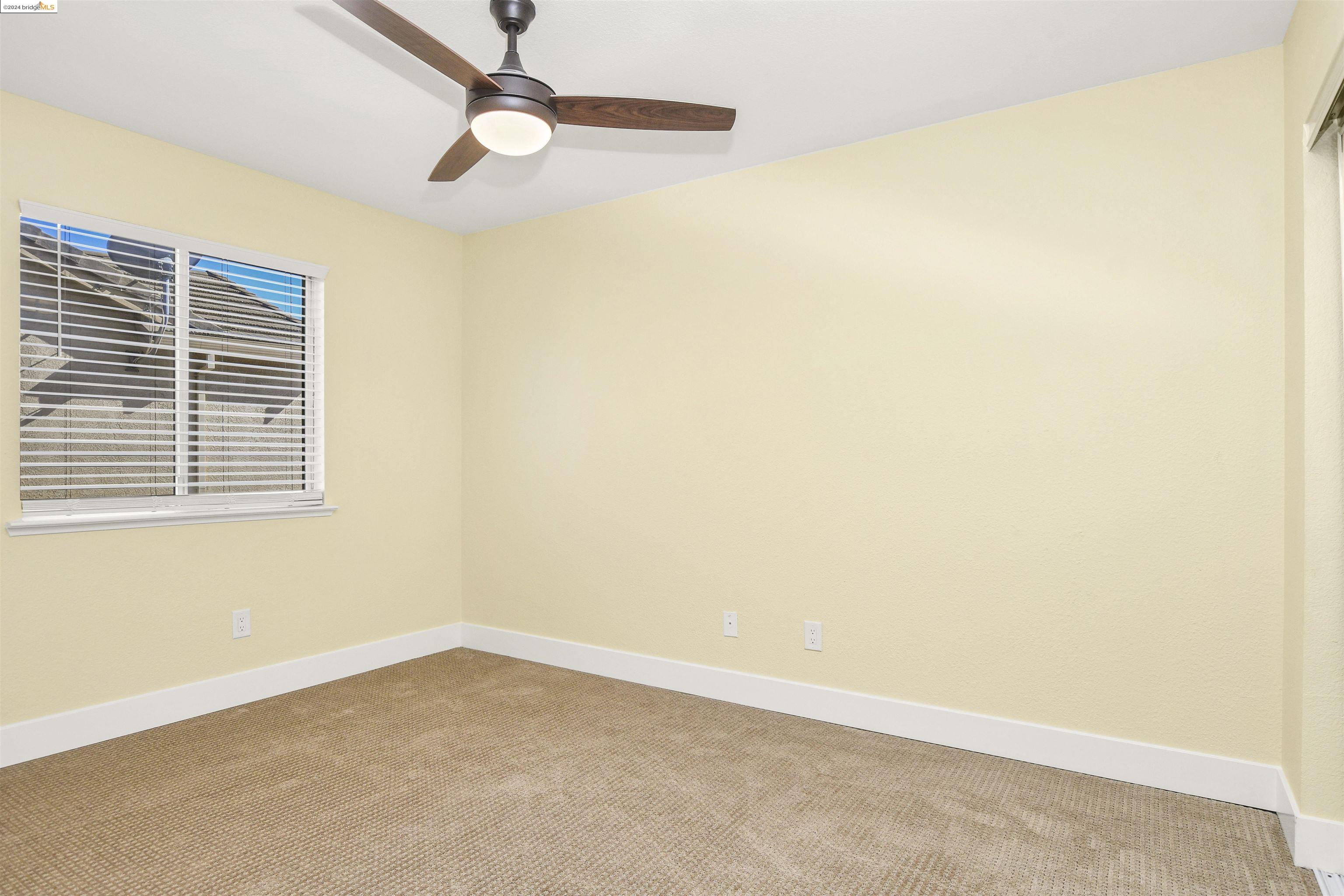 4149 N Anchor Court