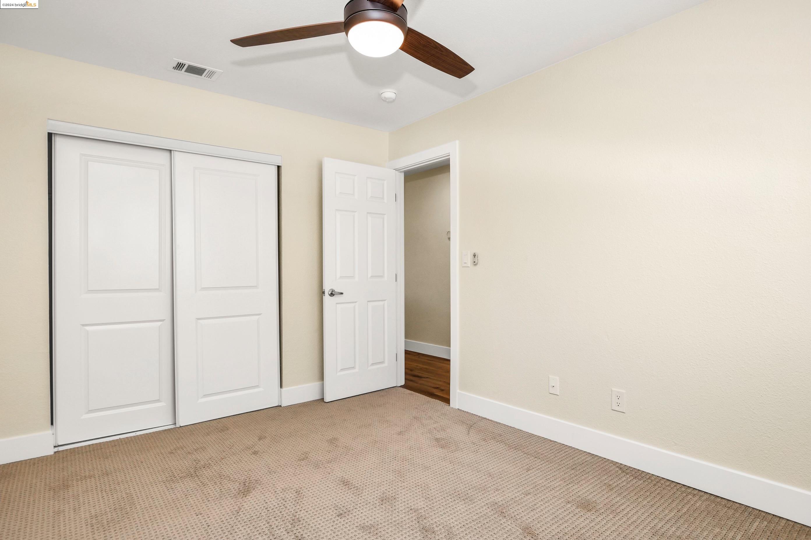 4149 N Anchor Court