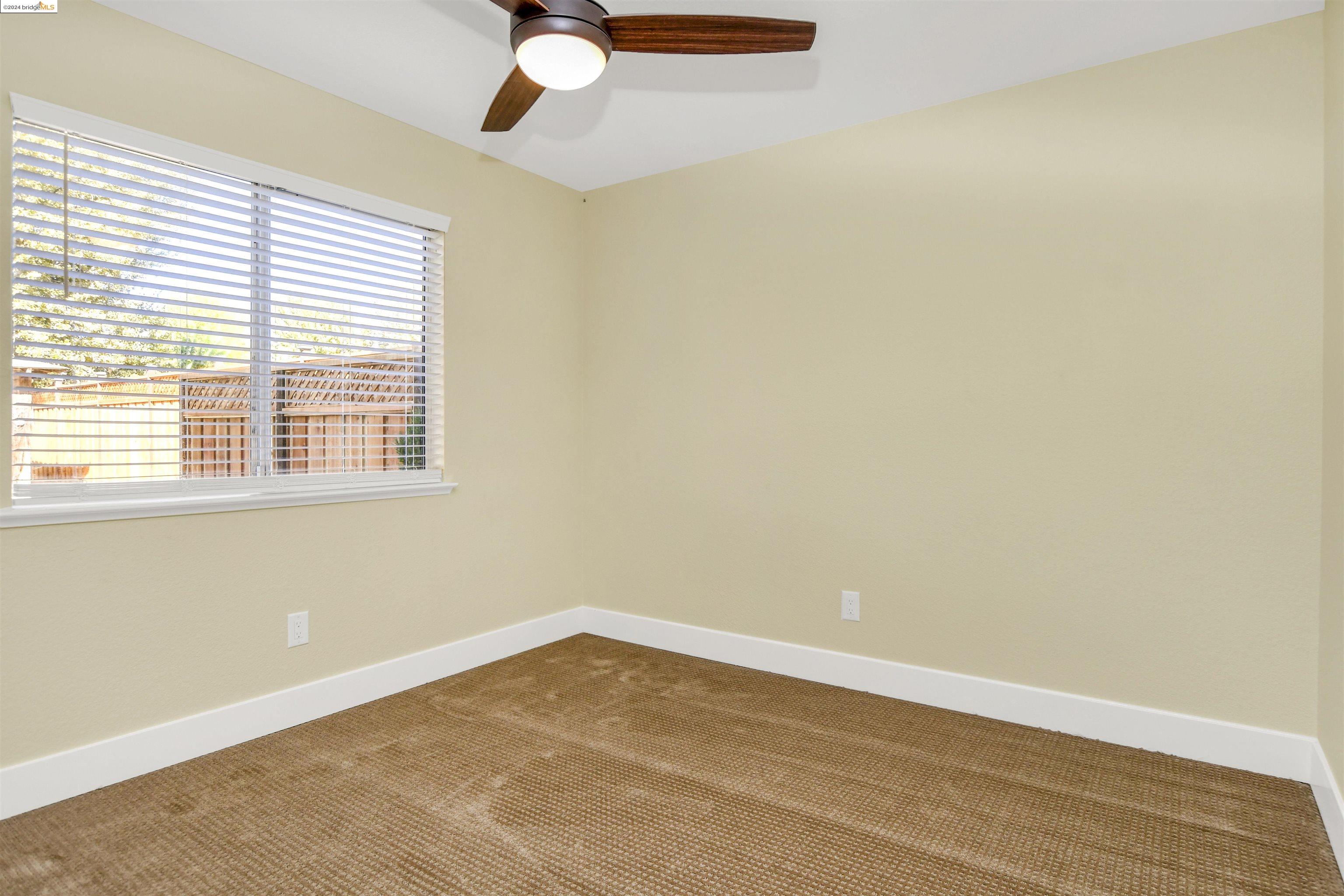 4149 N Anchor Court