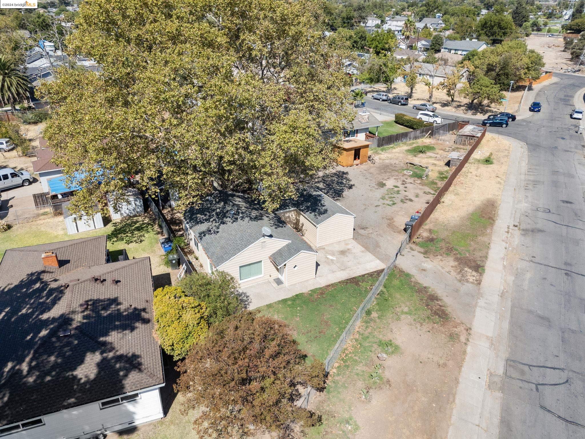 3401 Alvarado Blvd
