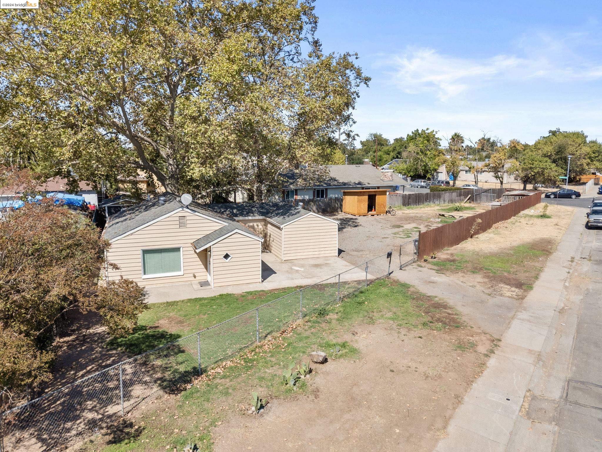 3401 Alvarado Blvd